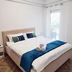 Esther Premium Self Check-in, Balcony, Free Private Parking