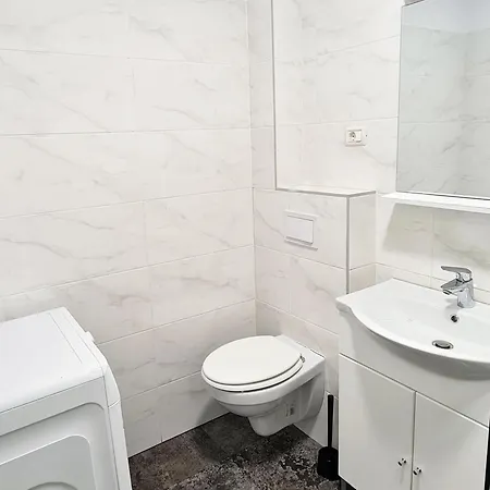 Appartement Esther Premium Self Check-in, Balcony, Free Private Parking *