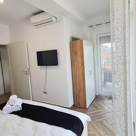Appartement Esther Premium Self Check-in, Balcony, Free Private Parking Timişoara