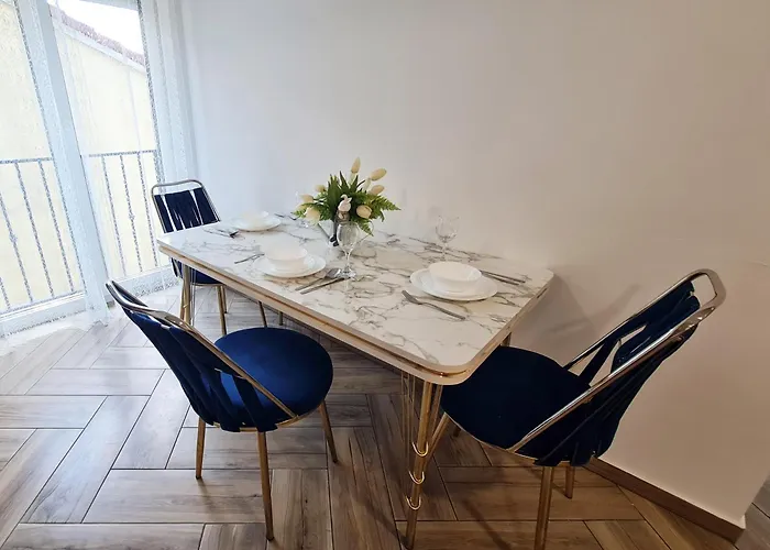 Esther Premium Self Check-in, Balcony, Free Private Parking Appartement Timişoara