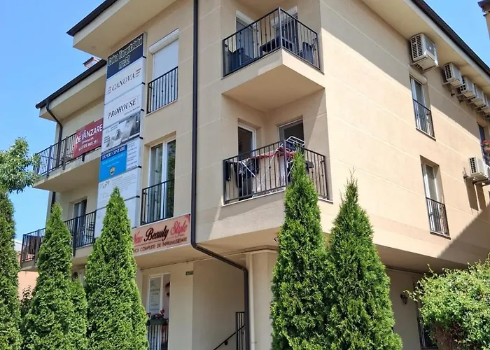 Esther Premium Self Check-in, Balcony, Free Private Parking Apartment *